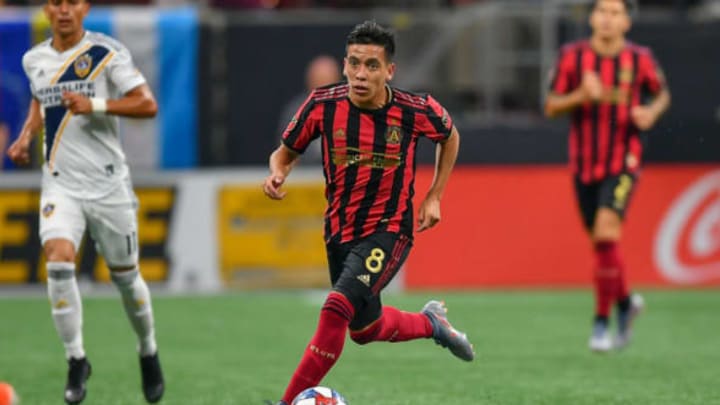 ATLANTA, GA AUGUST 03: Atlanta’s Ezequiel Barco (8) looks to pass the ball during the MLS match between LA Galaxy and Atlanta United FC on August 3rd, 2019 at Mercedes-Benz Stadium in Atlanta, GA. (Photo by Rich von Biberstein/Icon Sportswire via Getty Images)