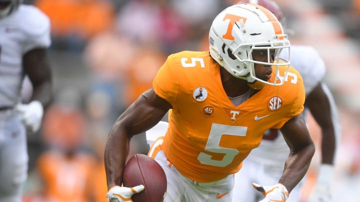 Tennessee wide receiver Josh Palmer (5) runs the ball after a successful catch during a game between Alabama and Tennessee at Neyland Stadium in Knoxville, Tenn. on Saturday, Oct. 24, 2020.102420 Ut Bama Gameaction