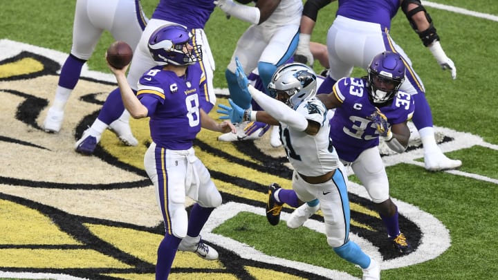 MINNEAPOLIS, MINNESOTA – NOVEMBER 29: Kirk Cousins #8 of the Minnesota Vikings throws a pass during the first half against the Carolina Panthers at U.S. Bank Stadium on November 29, 2020 in Minneapolis, Minnesota. (Photo by Hannah Foslien/Getty Images)