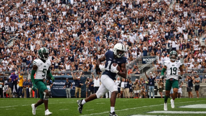 STATE COLLEGE, PA - SEPTEMBER 10: Khalil Dinkins #16 of the Penn State Nittany Lions catches a pass for a touchdown against the Ohio Bobcats during the second half at Beaver Stadium on September 10, 2022 in State College, Pennsylvania. (Photo by Scott Taetsch/Getty Images)