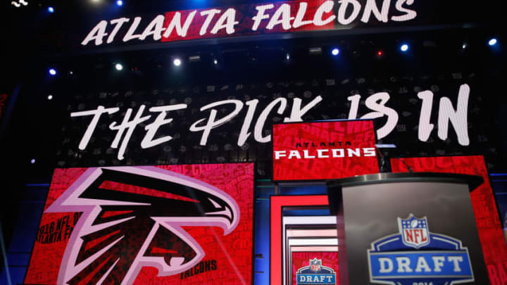 CHICAGO, IL - APRIL 28: A detailed view of the pick is in for the #17 overall pick by the Atlanta Falcons during the first round of the 2016 NFL Draft at the Auditorium Theatre of Roosevelt University on April 28, 2016 in Chicago, Illinois. (Photo by Jon Durr/Getty Images)