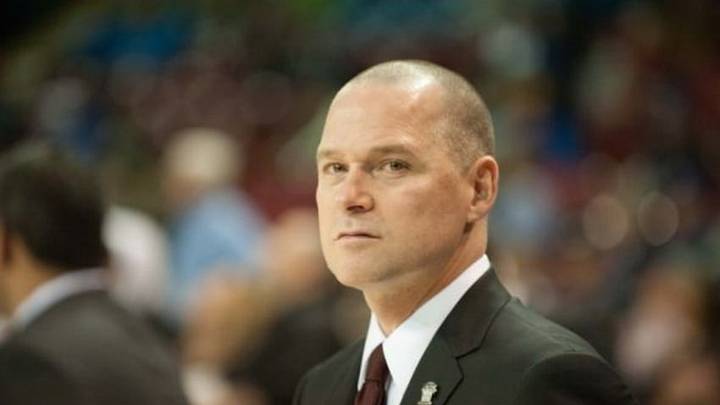 Dec 13, 2014; Sacramento, CA, USA; Sacramento Kings head coach Michael Malone looks on before the game against the Detroit Pistons at Sleep Train Arena. Mandatory Credit: Ed Szczepanski-USA TODAY Sports Dec 13, 2014; Sacramento, CA, USA; Sacramento Kings head coach Michael Malone looks on before the game against the Detroit Pistons at Sleep Train Arena. Mandatory Credit: Ed Szczepanski-USA TODAY Sports