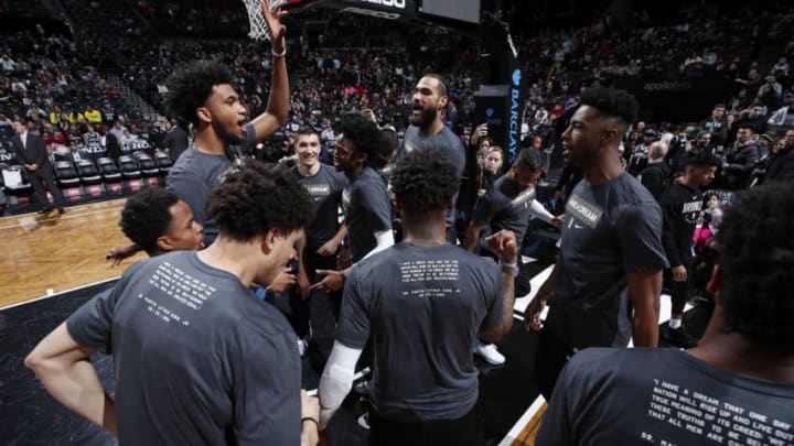 NEW YORK, NY - JANUARY 21: The Sacramento Kings huddles before the game against the Brooklyn Nets on January 21, 2019 at Barclays Center in New York, NY. NOTE TO USER: User expressly acknowledges and agrees that, by downloading and or using this photograph, User is consenting to the terms and conditions of the Getty Images License Agreement. Mandatory Copyright Notice: Copyright 2019 NBAE (Photo by Jeff Haynes/NBAE via Getty Images)