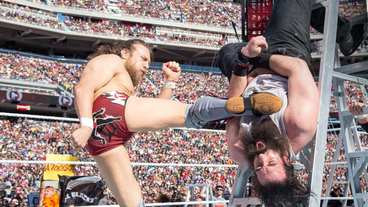 via: wwe.com