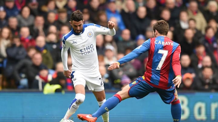 LONDON, ENGLAND - MARCH 19: Riyad Mahrez of Leicester City and Yohan Cabaye of Crystal Palace compete for the ball during the Barclays Premier League match between Crystal Palace and Leicester City at Selhurst Park on March 19, 2016 in London, United Kingdom. (Photo by Michael Regan/Getty Images)