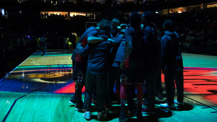 DENVER, CO - NOVEMBER 30: The Chicago Bulls huddle prior to taking on the Denver Nuggets at Pepsi Center on November 30, 2017 in Denver, Colorado. NOTE TO USER: User expressly acknowledges and agrees that, by downloading and or using this photograph, User is consenting to the terms and conditions of the Getty Images License Agreement.(Photo by Jamie Schwaberow/Getty Images)