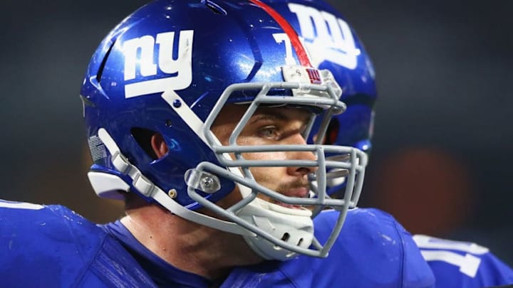 ARLINGTON, TX - SEPTEMBER 13: Weston Richburg