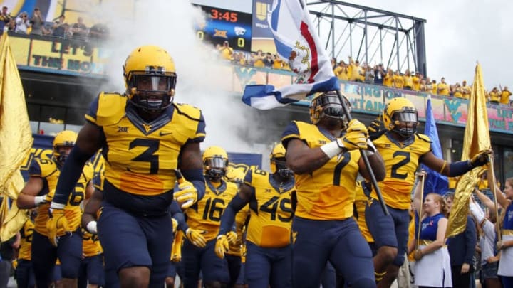 MORGANTOWN, WV - OCTOBER 01: The West Virginia Mountaineers take the field against the Kansas State Wildcats during the game on October 1, 2016 at Mountaineer Field in Morgantown, West Virginia. (Photo by Justin K. Aller/Getty Images)