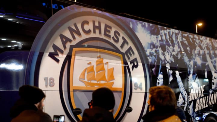MANCHESTER, ENGLAND - JANUARY 09: Fans wait as the Manchester City team bus arrives prior to the Carabao Cup Semi Final First Leg match between Manchester City and Burton Albion at Etihad Stadium on January 9, 2019 in Manchester, United Kingdom. (Photo by Gareth Copley/Getty Images)