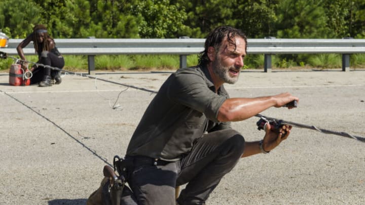 Danai Gurira as Michonne, Andrew Lincoln as Rick Grimes - The Walking Dead _ Season 7, Episode 9 - Photo Credit: Gene Page/AMC