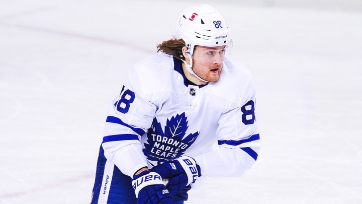CALGARY, AB – APRIL 4: William Nylander #88 of the Toronto Maple Leafs . (Photo by Derek Leung/Getty Images)