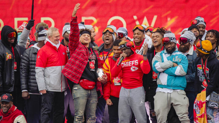 KANSAS CITY, MO – FEBRUARY 05: Tyreek Hill #10 of the Kansas City Chiefs thanks fans during the Kansas City Super Bowl parade on February 5, 2020 in Kansas City, Missouri. (Photo by Kyle Rivas/Getty Images)