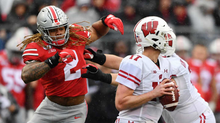 COLUMBUS, OH - OCTOBER 26: Chase Young #2 of the Ohio State Buckeyes pressures the quarterback against the Wisconsin Badgers at Ohio Stadium on October 26, 2019 in Columbus, Ohio. (Photo by Jamie Sabau/Getty Images)