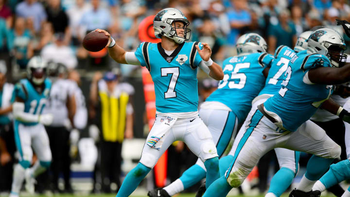 CHARLOTTE, NORTH CAROLINA – OCTOBER 06: Kyle Allen #7 of the Carolina Panthers throws the ball in the fourth quarter during their game against the Jacksonville Jaguars at Bank of America Stadium on October 06, 2019 in Charlotte, North Carolina. (Photo by Jacob Kupferman/Getty Images)