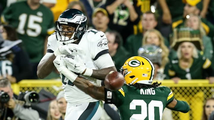 GREEN BAY, WISCONSIN - SEPTEMBER 26: Kevin King #20 of the Green Bay Packers breaks up a pass intended for Alshon Jeffery #17 of the Philadelphia Eagles in the third quarter at Lambeau Field on September 26, 2019 in Green Bay, Wisconsin. (Photo by Dylan Buell/Getty Images)