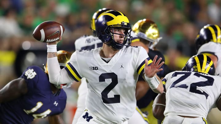 SOUTH BEND, IN – SEPTEMBER 01: Shea Patterson #2 of the Michigan Wolverines throws a second half pass while playing the Notre Dame Fighting Irish at Notre Dame Stadium on September 1, 2018 in South Bend, Indiana. Notre Dame won the game 24-17. (Photo by Gregory Shamus/Getty Images)