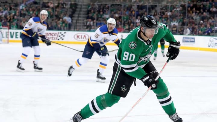 DALLAS, TX - FEBRUARY 21: Jason Spezza #90 of the Dallas Stars shoots the puck against the St. Louis Blues in the first period at American Airlines Center on February 21, 2019 in Dallas, Texas. (Photo by Tom Pennington/Getty Images)