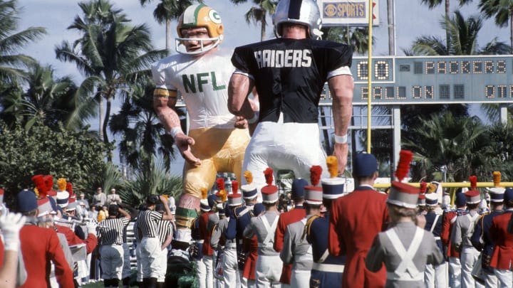 MIA MI, FL – January 14: The National Anthem is played before the start of Super Bowl II between the Green Bay Packer and Oakland Raiders January 14, 1968 at the Orange Bowl in Miami, Florida. The Packers won the game 33-14. (Photo by Focus on Sport/Getty Images)