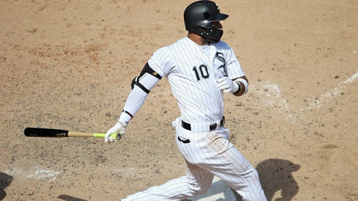 CHICAGO, IL - JUNE 23: Yoan Moncada #10 of the Chicago White Sox bats against the Oakland Athletics at Guaranteed Rate Field on June 23, 2018 in Chicago, Illinois. The Athletics defeated the White Sox 7-6. (Photo by Jonathan Daniel/Getty Images)