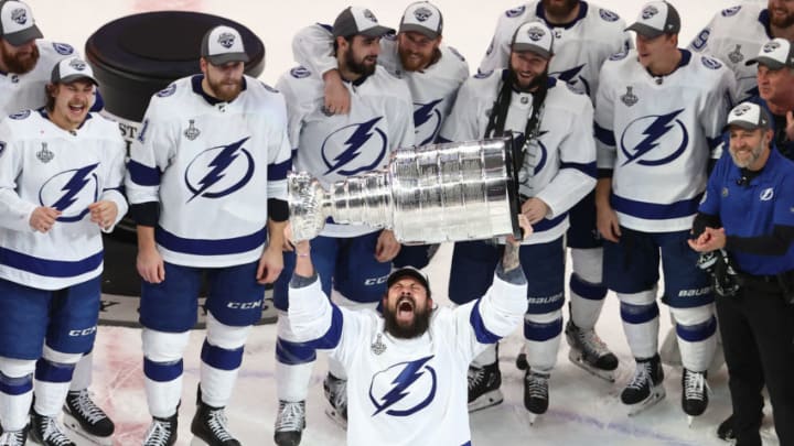 EDMONTON, ALBERTA - SEPTEMBER 28: Zach Bogosian #24 of the Tampa Bay Lightning skates with the Stanley Cup following the series-winning victory over the Dallas Stars in Game Six of the 2020 NHL Stanley Cup Final at Rogers Place on September 28, 2020 in Edmonton, Alberta, Canada. (Photo by Bruce Bennett/Getty Images)