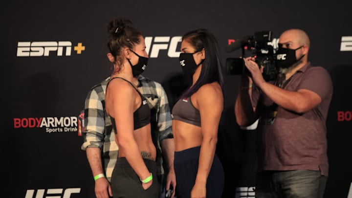 Jessica Eye vs. Cynthia Calvillo (photo via Amy Kaplan/FanSided)