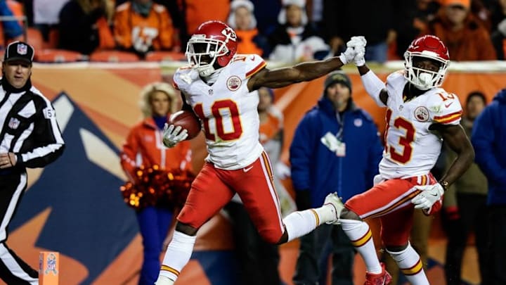 Kansas City Chiefs wide receiver Tyreek Hill (10) celebrates a touchdown with wide receiver De'Anthony Thomas (13) - Mandatory Credit: Isaiah J. Downing-USA TODAY Sports Kansas City Chiefs wide receiver Tyreek Hill (10) celebrates a touchdown with wide receiver De'Anthony Thomas (13) - Mandatory Credit: Isaiah J. Downing-USA TODAY Sports