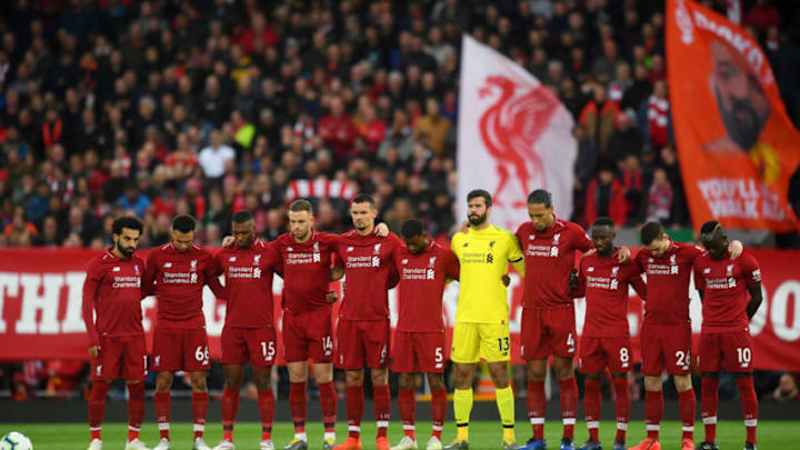 LIVERPOOL, ENGLAND - APRIL 26: Liverpool fans and players remember former captain Tommy Smith prior to the Premier League match between Liverpool FC and Huddersfield Town at Anfield on April 26, 2019 in Liverpool, United Kingdom. (Photo by Michael Regan/Getty Images)