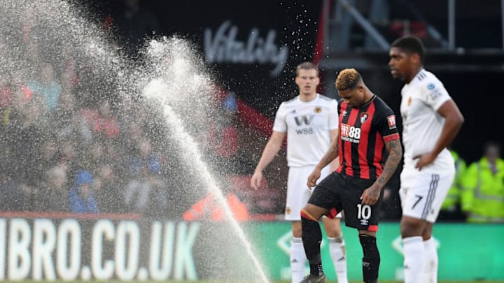 BOURNEMOUTH, ENGLAND - FEBRUARY 23: A general view as the sprinklers turn on while play is still going during the Premier League match between AFC Bournemouth and Wolverhampton Wanderers at Vitality Stadium on February 23, 2019 in Bournemouth, United Kingdom. (Photo by Mike Hewitt/Getty Images)