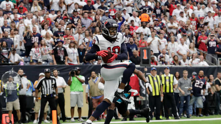 DeAndre Hopkins #10 of the Houston Texans catches a pass for a touchdown  (Photo by Tim Warner/Getty Images)