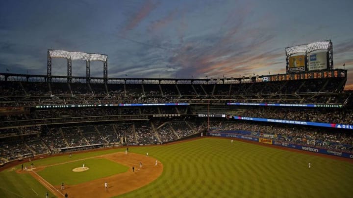 New York Mets. (Photo by Adam Hunger/Getty Images)