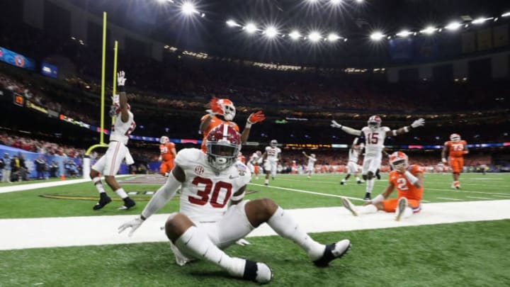 NEW ORLEANS, LA - JANUARY 01: Mack Wilson #30 of the Alabama Crimson Tide scores a touchdown on an interception in the second half of the AllState Sugar Bowl against the Clemson Tigers at the Mercedes-Benz Superdome on January 1, 2018 in New Orleans, Louisiana. (Photo by Ronald Martinez/Getty Images)