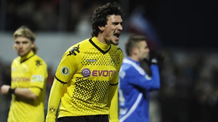 Mats Hummels helped Borussia Dortmund beat Holstein Kiel when the two sides met in 2012 (Photo: OLIVER HARDT/AFP via Getty Images)