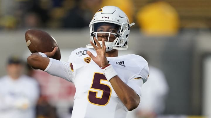 BERKELEY, CALIFORNIA – SEPTEMBER 27: Jayden Daniels #5 of the Arizona State Sun Devils warms up prior to the start of an NCAA football game against the California Golden Bears at California Memorial Stadium on September 27, 2019 in Berkeley, California. (Photo by Thearon W. Henderson/Getty Images)