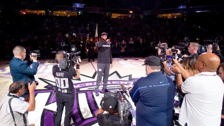 Oct 28, 2015; Sacramento, CA, USA; Sacramento Kings center DeMarcus Cousins (15) addresses the fans before the game against the Los Angeles Clippers at Sleep Train Arena. Mandatory Credit: Kelley L Cox-USA TODAY Sports