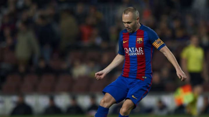 BARCELONA, SPAIN – DECEMBER 18: Andres Iniesta of Barcelona in action during the La Liga match between FC Barcelona and RCD Espanyol at Camp Nou Stadium on December 18, 2016 in Barcelona, Spain. (Photo by fotopress/Getty Images)
