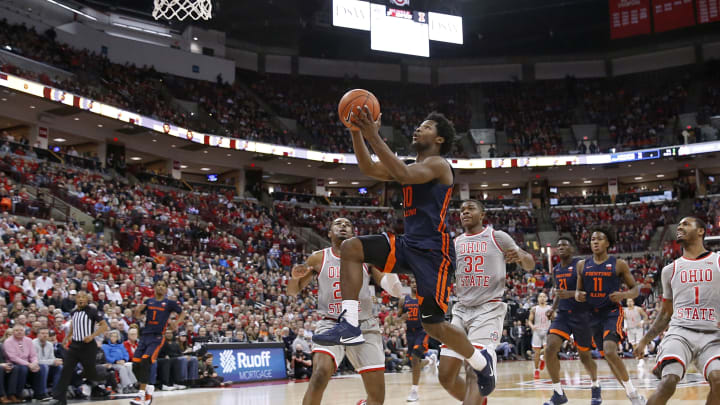 COLUMBUS, OHIO – MARCH 05: Andres Feliz #10 of the Illinois Fighting Illini goes up for a shot in the game against the Ohio State Buckeyes at Value City Arena on March 05, 2020 in Columbus, Ohio. (Photo by Justin Casterline/Getty Images)