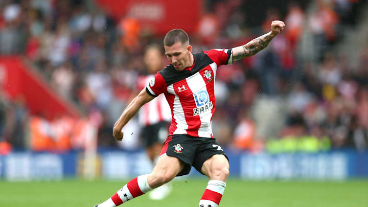 SOUTHAMPTON, ENGLAND – AUGUST 31: Pierre-Emile Hojbjerg of Southampton shoots during the Premier League match between Southampton FC and Manchester United at St Mary’s Stadium on August 31, 2019 in Southampton, United Kingdom. (Photo by Steve Bardens/Getty Images)