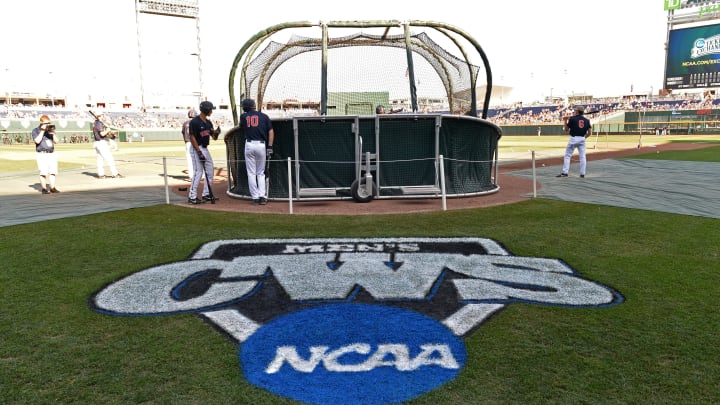 OMAHA, NE – JUNE 22: The Virginia Cavaliers take batting practice before game one of the College World Series Championship Series against the Vanderbilt Commodores on June 22, 2015 at TD Ameritrade Park in Omaha, Nebraska. (Photo by Peter Aiken/Getty Images)