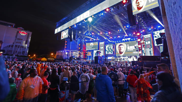 NASHVILLE, TENNESSEE – APRIL 25: A wide shot of the stage as Ed Oliver is selected by the Buffalo Bills on day 1 of the 2019 NFL Draft on April 25, 2019 in Nashville, Tennessee. (Photo by Frederick Breedon/Getty Images)