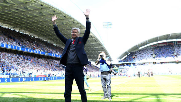 HUDDERSFIELD, ENGLAND - MAY 13: Arsene Wenger, Manager of Arsenal shows appreciation to the fans prior to the Premier League match between Huddersfield Town and Arsenal at John Smith's Stadium on May 13, 2018 in Huddersfield, England. (Photo by Shaun Botterill/Getty Images)