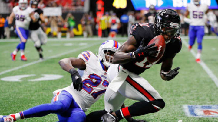 ATLANTA, GA – OCTOBER 01: Julio Jones #11 of the Atlanta Falcons makes a catch over Tre’Davious White #27 of the Buffalo Bills during the first half at Mercedes-Benz Stadium on October 1, 2017 in Atlanta, Georgia. (Photo by Kevin C. Cox/Getty Images)