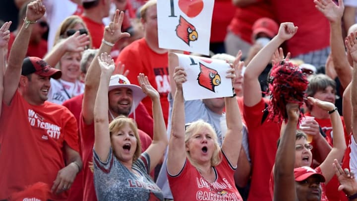 LOUISVILLE, KY - SEPTEMBER 17: Louisville fans react after a Louisville Cardinals touchdown during the game against the Florida State Seminoles at Papa John's Cardinal Stadium on September 17, 2016 in Louisville, Kentucky. (Photo by Bobby Ellis/Getty Images)