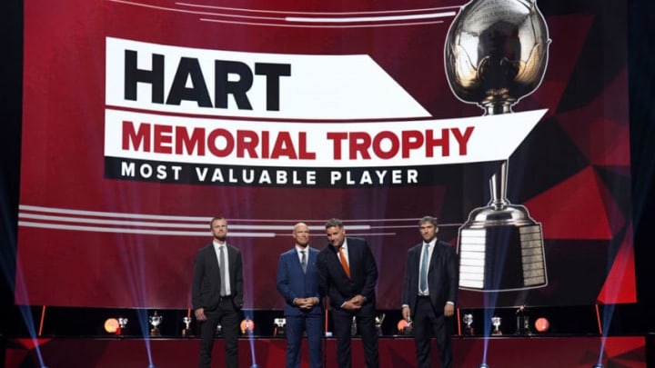 LAS VEGAS, NV - JUNE 20: Former Hart Trophy winners (L-R) 