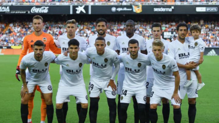 VALENCIA, SPAIN – AUGUST 20: Valencia CF players pose for a team picture prior to the La Liga match between Valencia CF and Club Atletico de Madrid at Estadio Mestalla on August 20, 2018 in Valencia, Spain. (Photo by David Ramos/Getty Images)