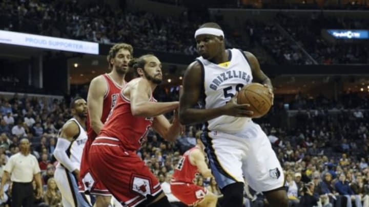 Dec 19, 2014; Memphis, TN, USA; Chicago Bulls center Joakim Noah (13) guards Memphis Grizzlies forward Zach Randolph (50) at FedExForum. Mandatory Credit: Justin Ford-USA TODAY Sports