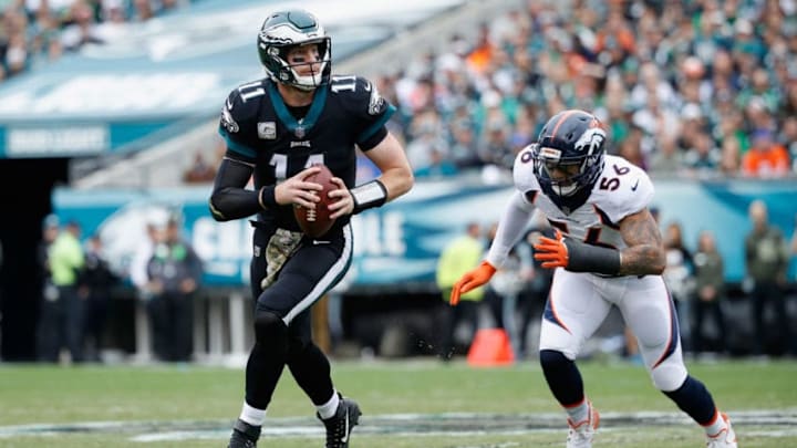 PHILADELPHIA, PA - NOVEMBER 05: Quarterback Carson Wentz
