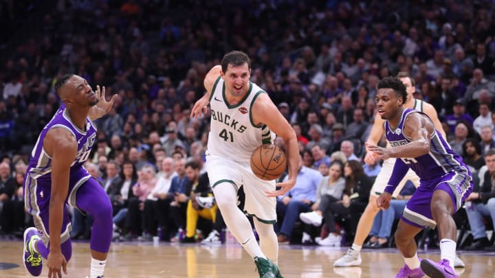 Milwaukee Bucks: Nikola Mirotic, Pat Connaughton, Sacramento Kings: Harry Giles, Buddy Hield