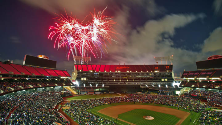 OAKLAND, CA – MAY 20: Fireworks light up the sky after a game between the New York Yankees and the Oakland Athletics at O.co Coliseum on May 20, 2016 in Oakland, California. The Yankees won 8-3. (Photo by Brian Bahr/Getty Images) *** Local Caption ***’n