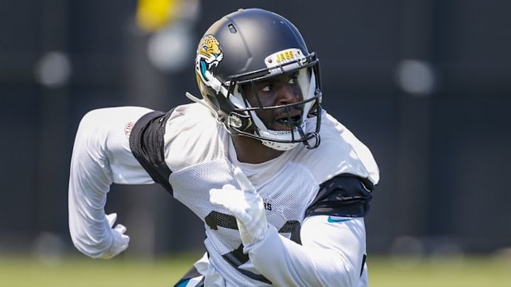 Jun 14, 2016; Jacksonville, FL, USA; Jacksonville Jaguars cornerback Prince Amukamara (21) runs a drill during minicamp workouts at Florida Blue Health and Wellness Practice Fields. Mandatory Credit: Logan Bowles-USA TODAY Sports