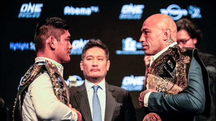 Aung La N Sang vs. Brandon Vera (Photo by Amy Kaplan/FanSided)